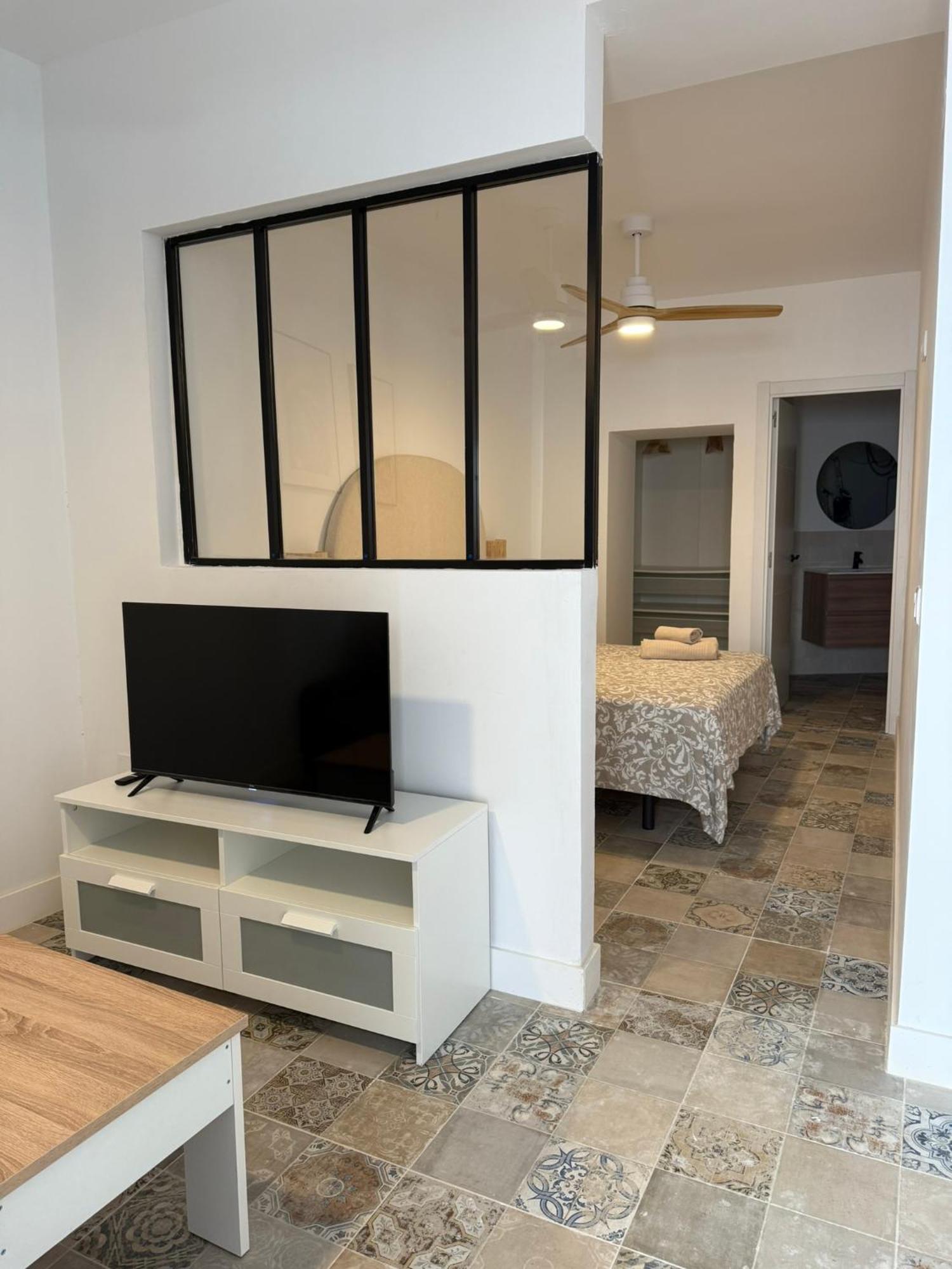 The Sunnydise Apartments Малага Екстер'єр фото